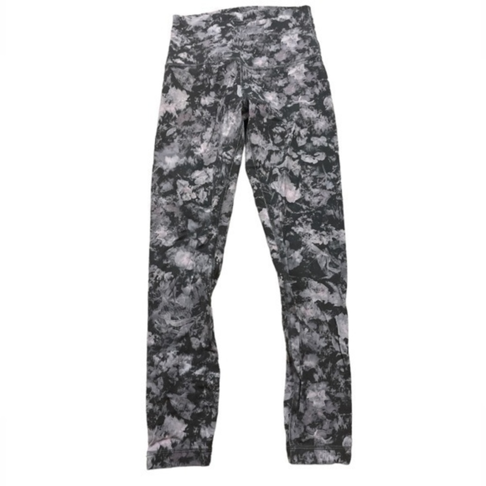 lululemon Align High Rise legging black floral Pant size 4